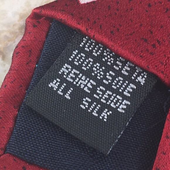 VERSACE CLASSIC SILK TIE - Picture 7 of 14